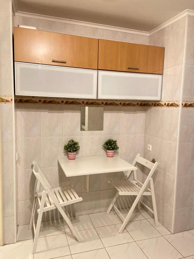 Com•Bro Apartment Lissabon Buitenkant foto